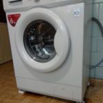 Что сделать, чтобы не прыгала стиральная машина